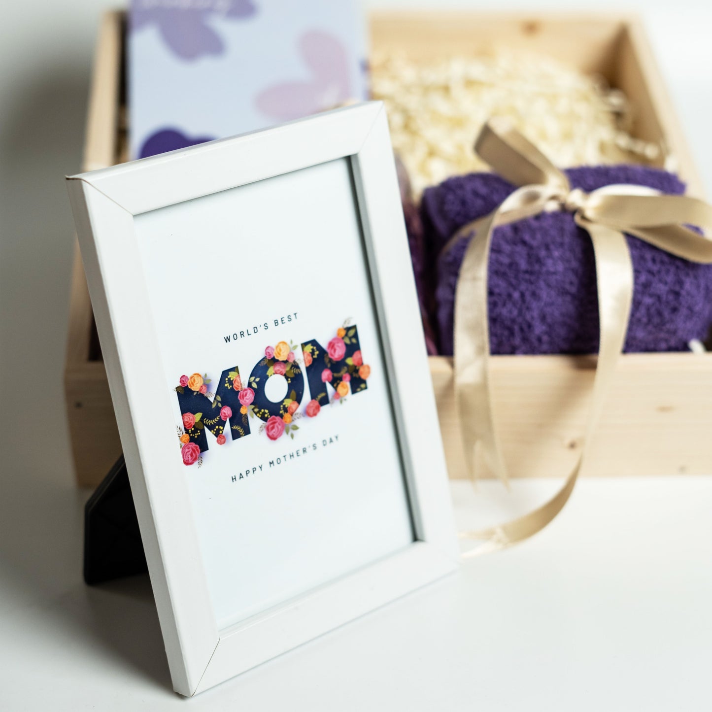 Premium A6 'World's Best Mom' Photo Frame | Cherished Keepsake